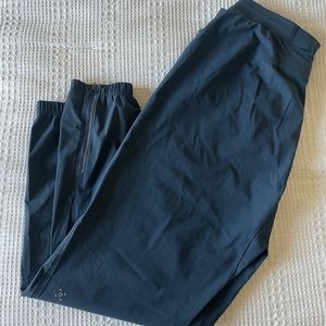 Lululemon Surge Jogger 29”